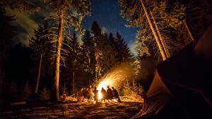 campfire Tahoe backpacking overnight adventure tour